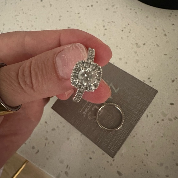 Wedding ring set - Picture 6 of 7